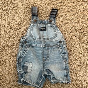 Oshkosh bgosh 12 months overall shorts